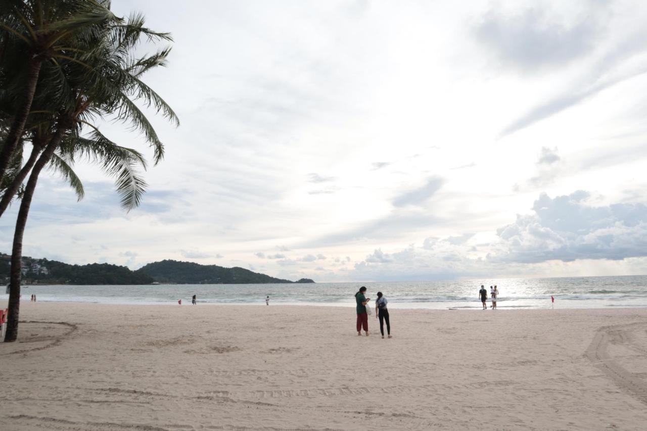 Oyo 739 Presley Guesthouse Phuket Patong Bagian luar foto