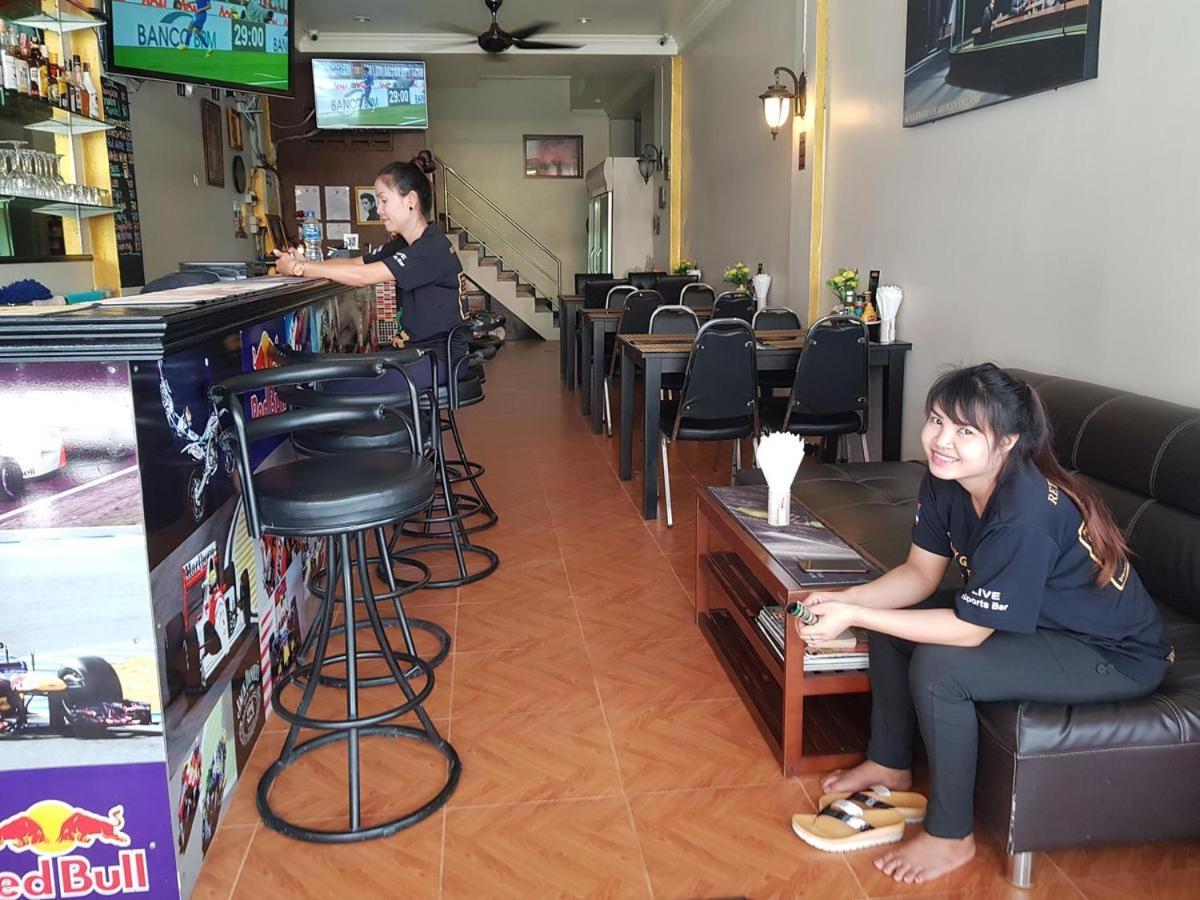 Oyo 739 Presley Guesthouse Phuket Patong Bagian luar foto